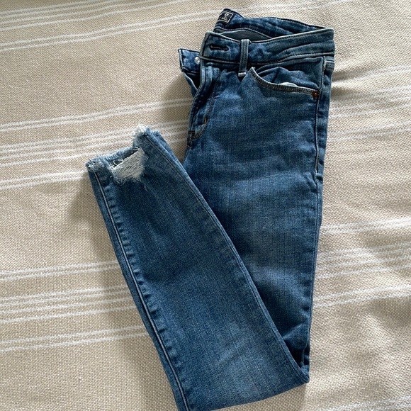 Abercrombie jeans - Picture 1 of 5